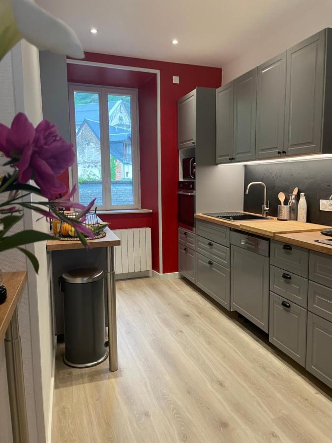 Bel appartement T3 rénové avec cour intérieure - Villa Marie Bagnères-de-Luchon Extérieur photo