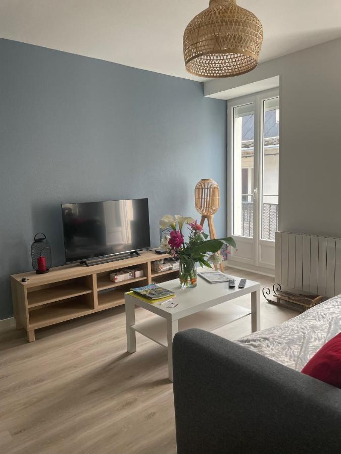 Bel appartement T3 rénové avec cour intérieure - Villa Marie Bagnères-de-Luchon Extérieur photo
