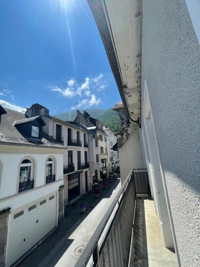 Bel appartement T3 rénové avec cour intérieure - Villa Marie Bagnères-de-Luchon Extérieur photo